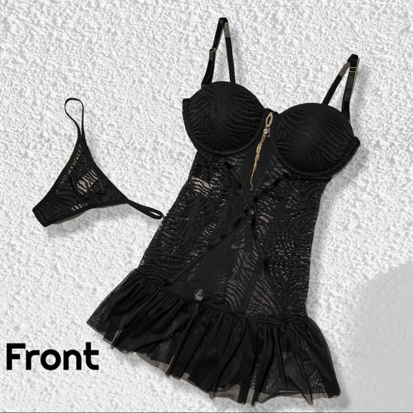 Sexy Black two piece lingerie with BLING. - Picture 3 of 9